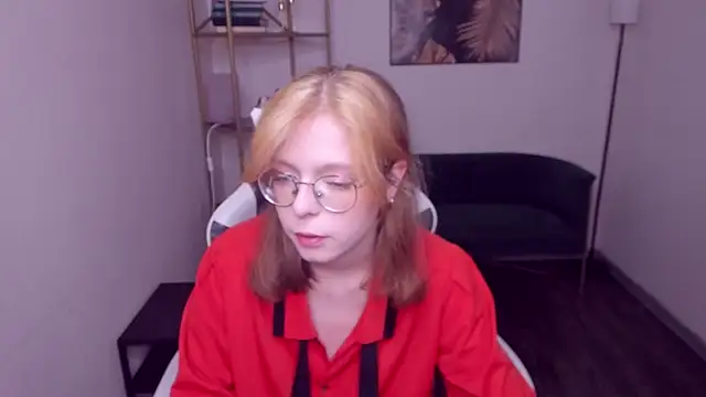 FoxxyyPolly online show from May 16, 2026, 6:34 am