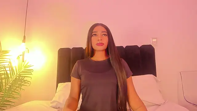 PeytonRouse1 online show from July 14, 2026, 8:59 pm