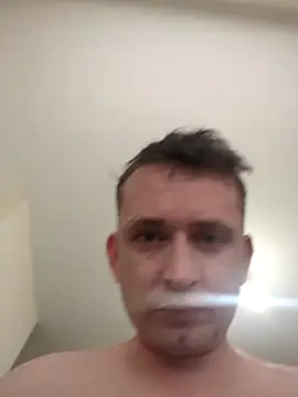 BIGSCHLONGE online show from May 7, 2026, 5:11 am