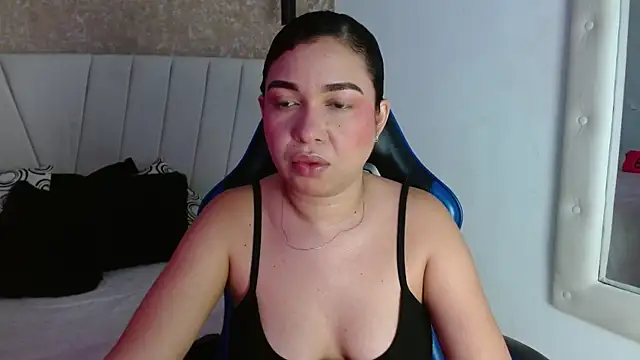 AliceSmity   online show from June 1, 2026, 12:05 pm