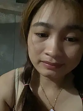 Cute-Sexyy online show from May 14, 2026, 2:47 pm