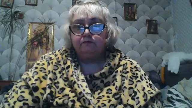 MarinaFarina53 online show from May 20, 2026, 5:43 pm
