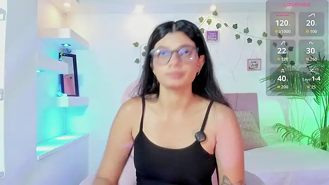 Snapshot of isabel_space chatting on June 16, 2026, 2:50 pm isabel space online show from June 16, 2026, 2:50 pm