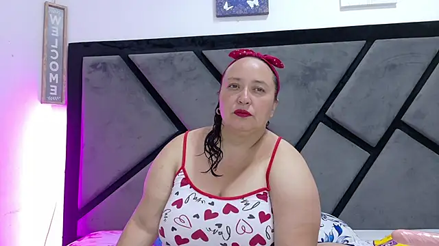 Natasha2603 online show from June 3, 2026, 10:36 pm