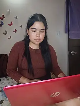 MiiaHott W online show from July 28, 2026, 8:52 pm