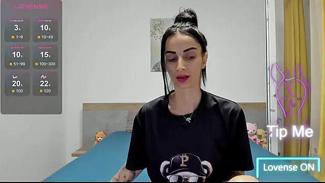 BlissAria online show from July 19, 2026, 7:54 pm