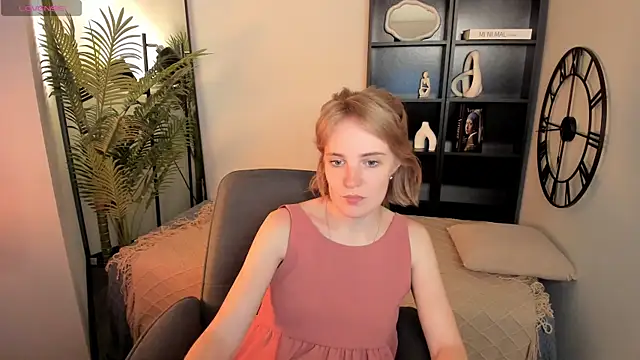 IrmaRonn online show from July 8, 2026, 10:27 am