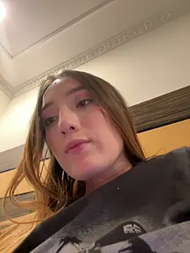 Valery Salmons online show from July 14, 2026, 12:21 am