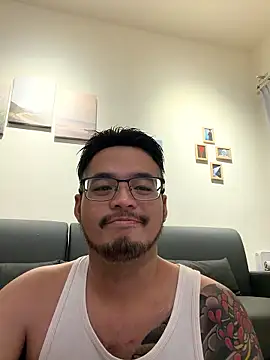 James1992 Ovo online show from June 20, 2026, 11:37 am