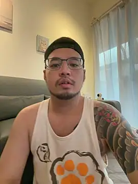 James1992 Ovo online show from June 18, 2026, 8:24 am