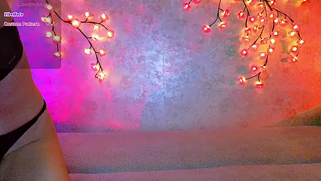 RiyoReaper  online show from June 7, 2026, 7:52 pm