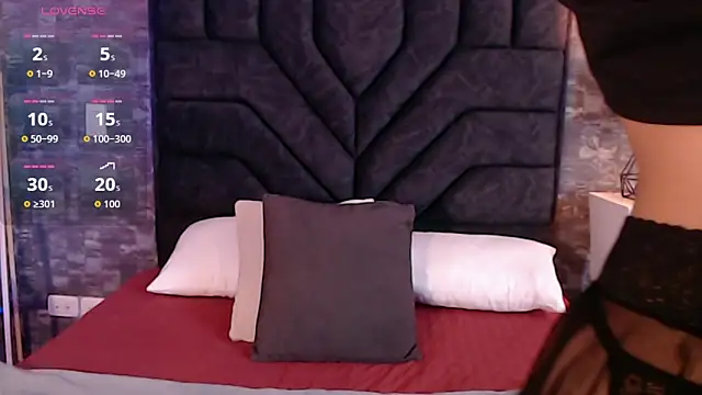 Mily Fg online show from June 23, 2026, 3:04 am