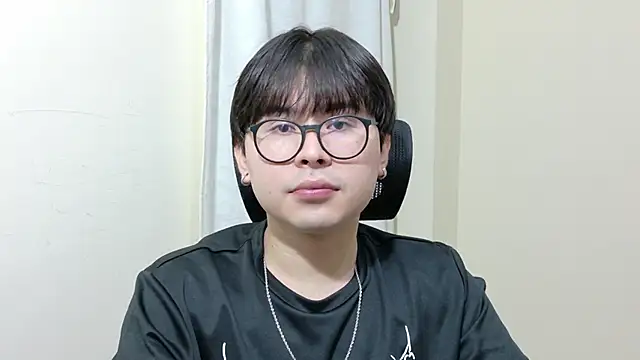 Snapshot of kuromi_boy chatting on June 23, 2026, 2:53 am kuromi boy online show from June 23, 2026, 2:53 am