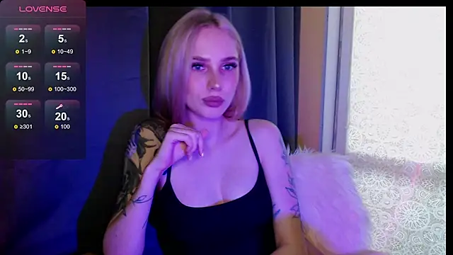 MichelleVelour online show from June 10, 2026, 3:02 pm