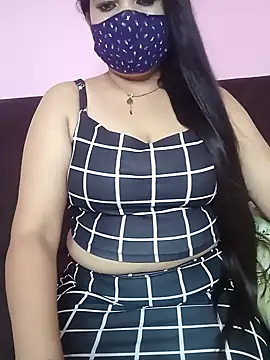 Cute-Sweety online show from June 12, 2026, 5:21 pm