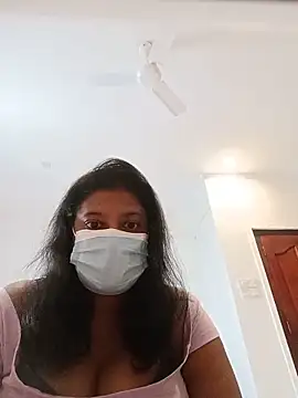 Xbees CT online show from June 11, 2026, 4:53 am