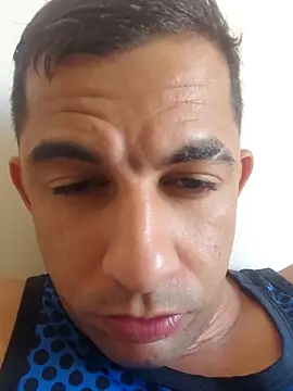 jonz66600 online show from May 10, 2026, 3:47 pm