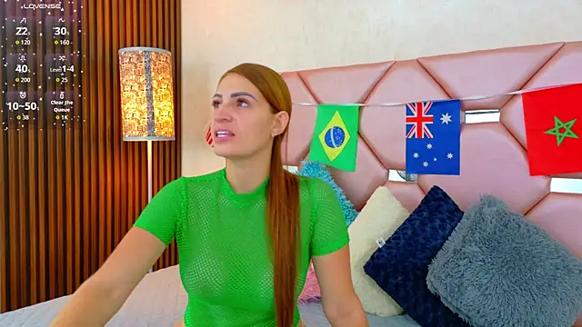 Snapshot of Juliia_cruz_ chatting on June 22, 2026, 11:18 am Juliia cruz online show from June 22, 2026, 11:18 am