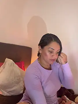 Adele Grey0202 online show from May 24, 2026, 2:33 am