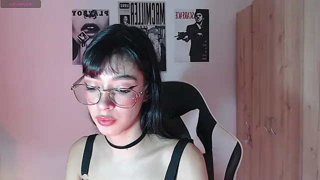 JaneStonexXx online show from May 25, 2026, 2:38 pm