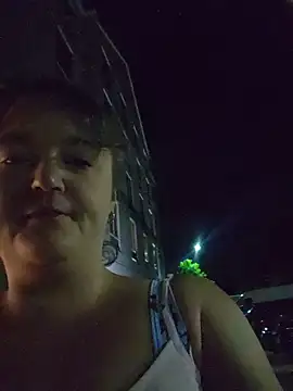 countrycouple7888 online show from June 1, 2026, 4:02 am