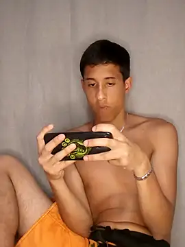 Snapshot of Nolan_Sinner chatting on May 22, 2026, 2:53 am Nolan Sinner online show from May 22, 2026, 2:53 am
