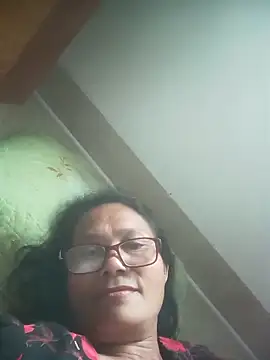 Vieekee online show from June 5, 2026, 6:52 am
