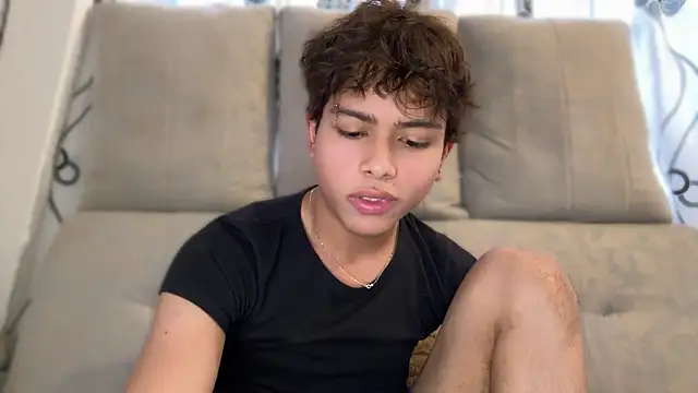 DanteSaint online show from June 13, 2026, 3:32 pm