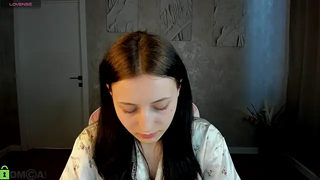 Snapshot of Tracey_Gill chatting on May 31, 2026, 1:00 am Tracey Gill online show from May 31, 2026, 1:00 am