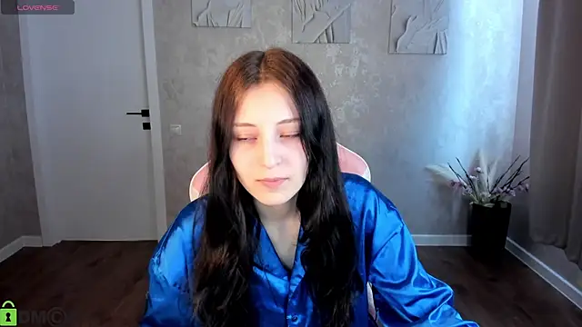 Snapshot of Tracey_Gill chatting on June 1, 2026, 1:17 am Tracey Gill online show from June 1, 2026, 1:17 am