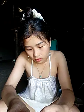 Snapshot of Kirix_adra chatting on May 14, 2026, 2:30 am Kirix adra online show from May 14, 2026, 2:30 am
