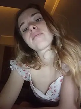 BarniLilit online show from May 16, 2026, 8:19 pm