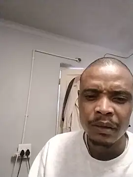 Snapshot of masterdick47 chatting on May 20, 2026, 11:51 am masterdick47 online show from May 20, 2026, 11:51 am