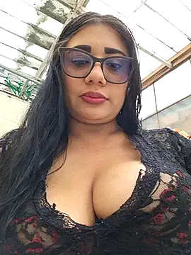 Amina--789 online show from July 2, 2026, 3:18 pm