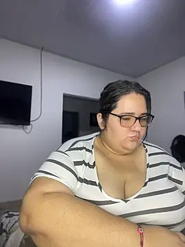 marianacooper1234 online show from July 11, 2026, 2:01 am