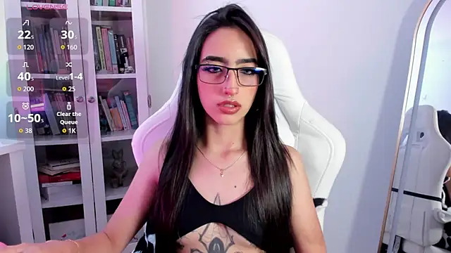 AgathaBlair online show from June 20, 2026, 8:47 pm