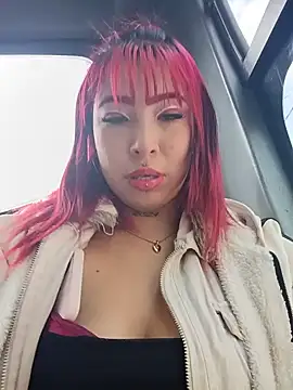 JULIETH  05 online show from May 31, 2026, 1:06 pm