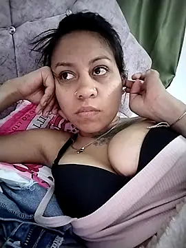 celestedirty22 online show from May 13, 2026, 3:35 am