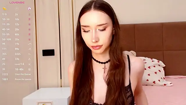 lalisabrown online show from June 11, 2026, 3:58 am