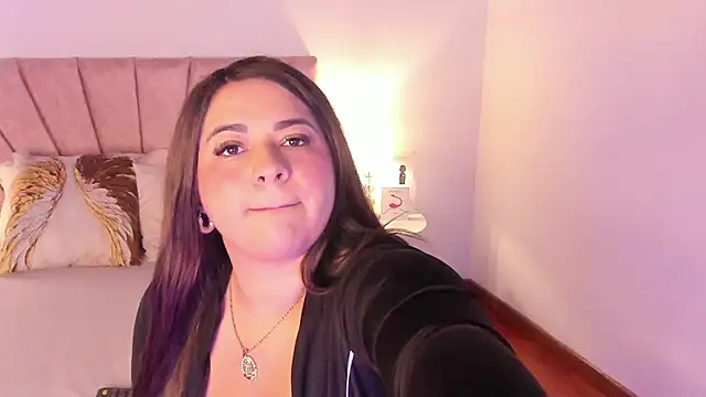 Anniie Carther online show from May 25, 2026, 12:48 pm