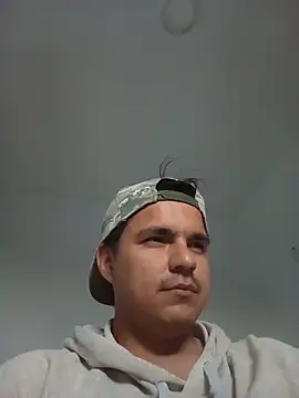 Xxxmarlin online show from May 14, 2026, 3:42 pm