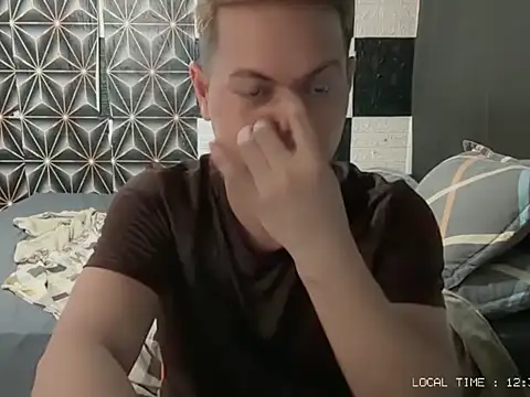 PhilFuckBOYY online show from May 13, 2026, 4:41 am