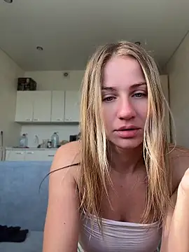 AnnaMist  online show from July 18, 2026, 2:31 am