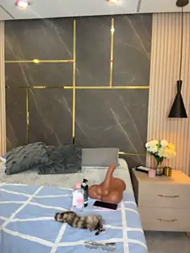 emily-Hornyy online show from July 2, 2026, 12:11 pm