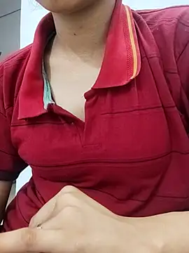 Snapshot of sexy_rubina89 chatting on June 26, 2026, 5:02 am sexy rubina89 online show from June 26, 2026, 5:02 am