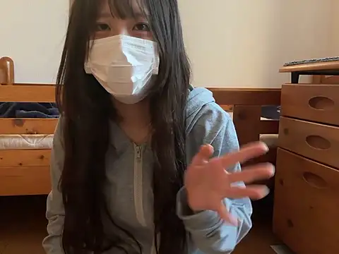 miniminimo o online show from July 18, 2026, 8:34 am