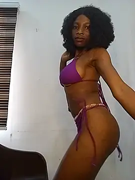 Pussyxxjuicyx1 online show from June 23, 2026, 12:25 pm