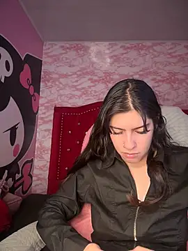 Snapshot of Stefany_LS chatting on June 4, 2026, 1:27 pm Stefany LS online show from June 4, 2026, 1:27 pm