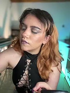 NikkiNix online show from May 29, 2026, 1:06 pm