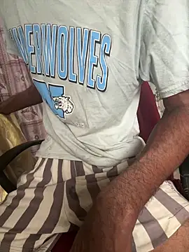 Snapshot of Inuchethi chatting on March 4, 2025, 1:34 am Inuchethi online show from March 4, 2025, 1:34 am